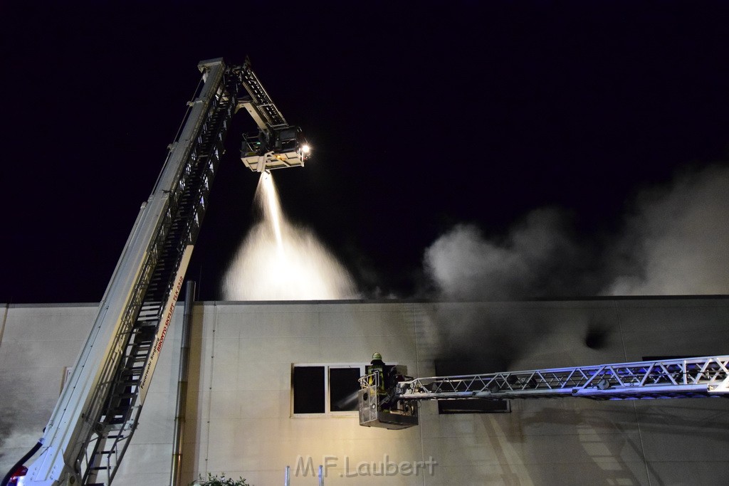 Grossbrand Halle Troisdorf Kriegsdorf Junkersring P746.JPG - Miklos Laubert